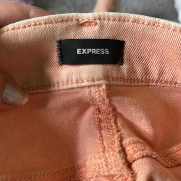 Express pants - Picture 7 of 9